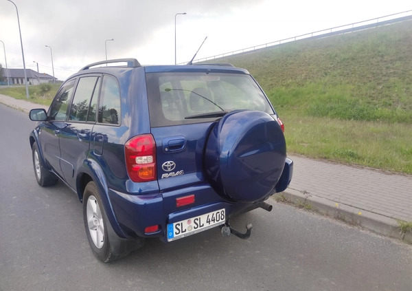 Toyota RAV4 cena 24900 przebieg: 223000, rok produkcji 2005 z Gniezno małe 232